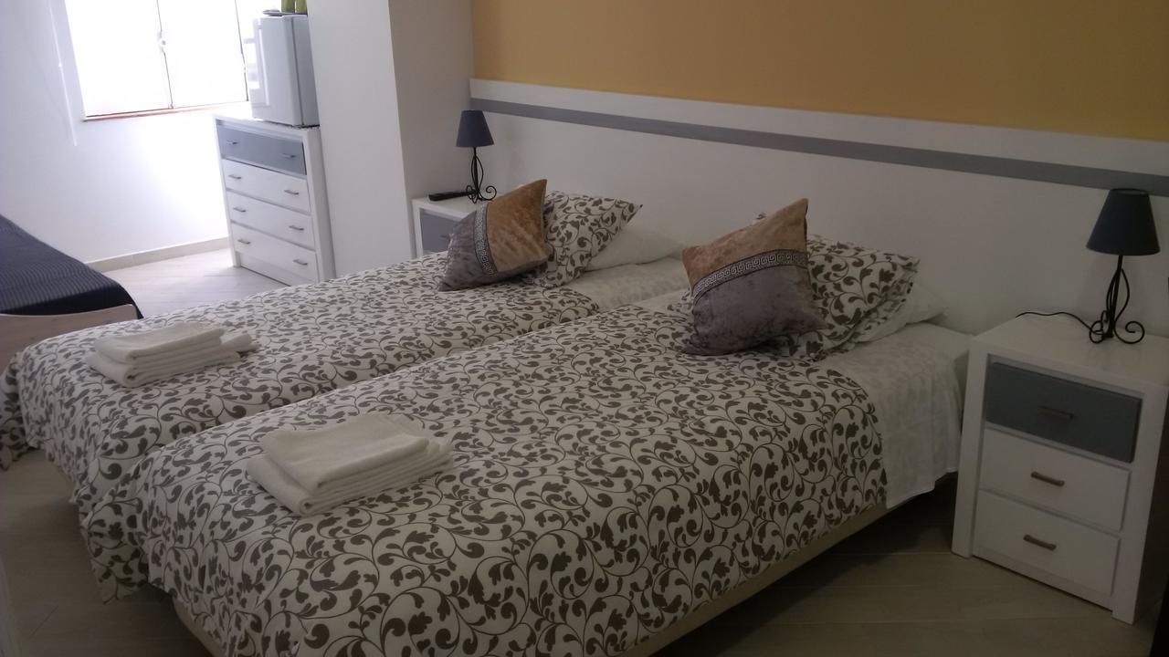 Oskar'S Tavira Guesthouse Chambre photo